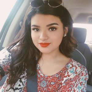 Meet your Posher, Gabrielle